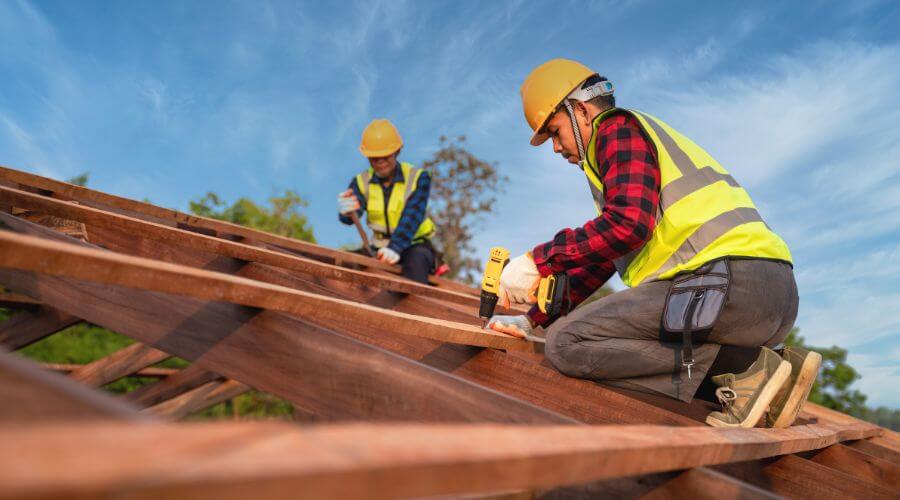 Professional residential roofers in Columbus, MI